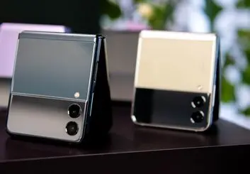 عکس های لورفته گوشی گلکسی Z Flip 4 سامسونگ