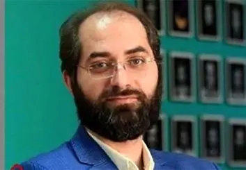 عزل مسئول روابط عمومی وزارت ارتباطات پس از انتشار عکس جنجالی از عیسی زارع پور