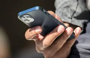 اشتباه بزرگی که دارندگان گوشی آیفون مرتکب می شوند