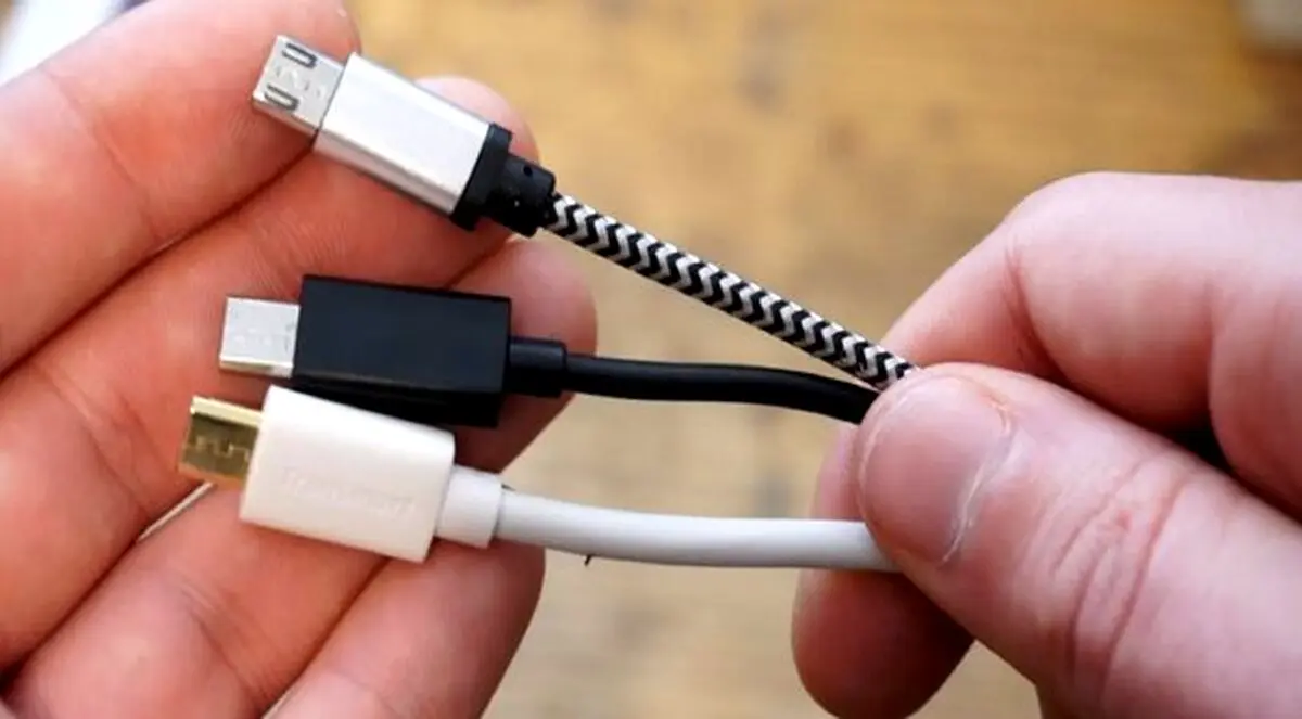 خطرات استفاده از کابل USB تقلبی