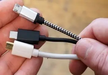 خطرات استفاده از کابل USB تقلبی