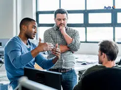 تعامل کاری نزدیک می‌تواند شیوه گفتار شما را شبیه طرف مقابل کند