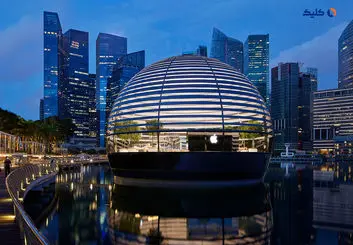 اولین فروشگاه شناور اپل در سنگاپور