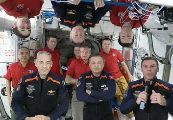 فضانوردان ماموریت Ax-۳ به زمین بر می‌گردند