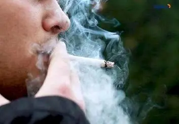 محققان از وجود ارتباط میان کشیدن سیگار و ویپ در جوانان و بروز مشکلات چشمی خبر می‌دهند