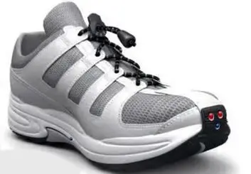 کفش‌های هوشمند بهترین جایگزین عصای سفید برای نابینایان