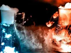 محققان برای اولین‌بار با کامپیوتر کوانتومی، یک واکنش شیمیایی را 100 میلیارد بار کُند کردند