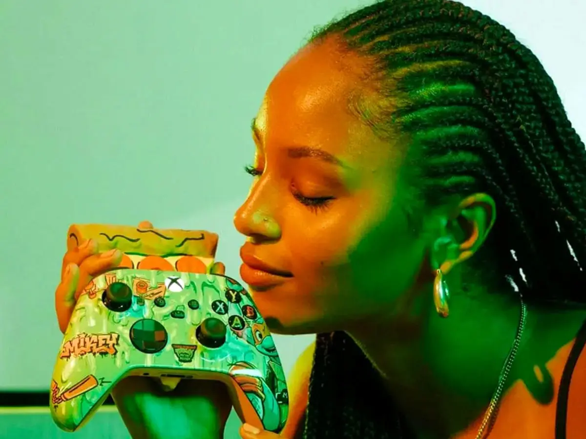 کنترلر جدید ایکس باکس بوی پیتزا می‌دهد!