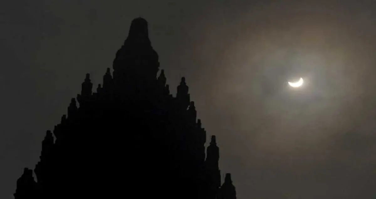 خورشید گرفتگی ساکنان اقیانوس آرام را در شگفتی فرو برد