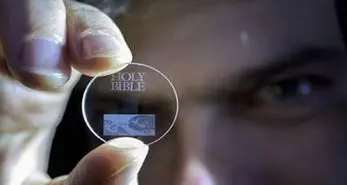 ذخیره اطلاعات برای میلیاردها سال با کریستال سوپرمن