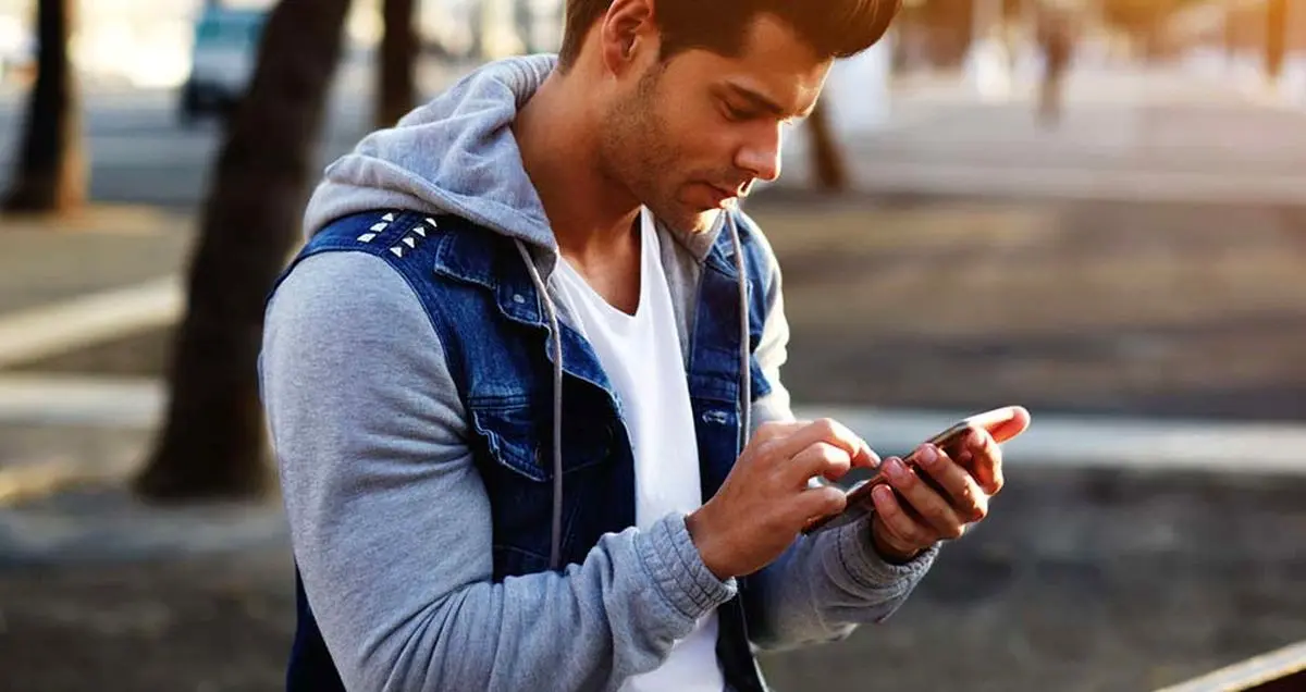 پرفروش‌ترین گوشی، تبلت و ساعت‌های هوشمند سال ۹۴ در بازار ایران