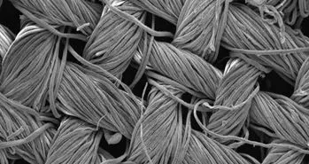 شستن لباس با نور آفتاب