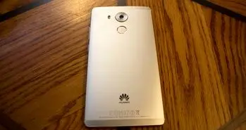 هوآوی امسال از گوشی هوشمندی با نمایشگر خمیده رونمایی می‌کند!