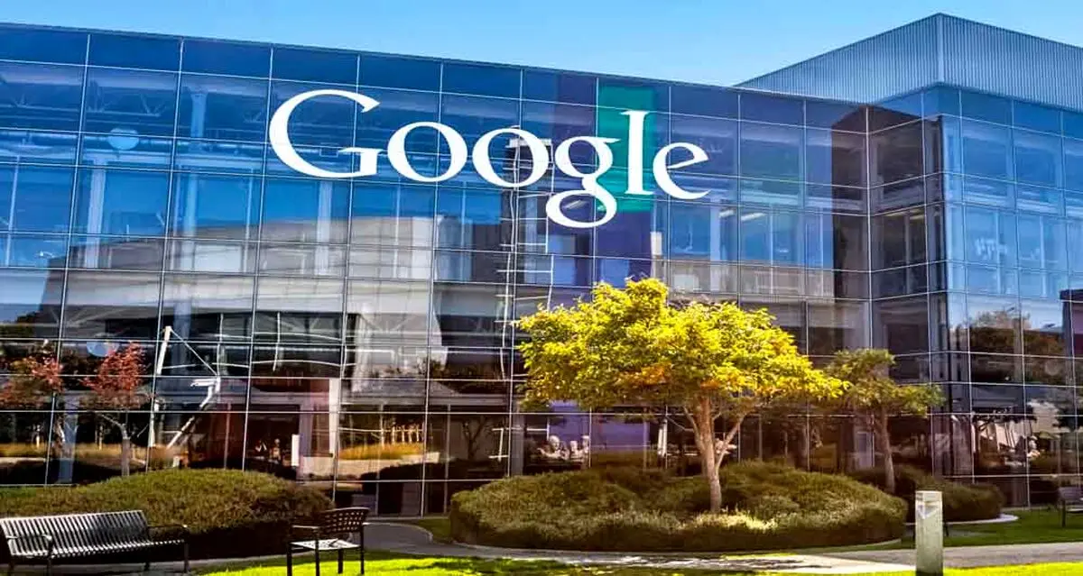 خود زنی گوگل، سایت Google.com خطرناک است!