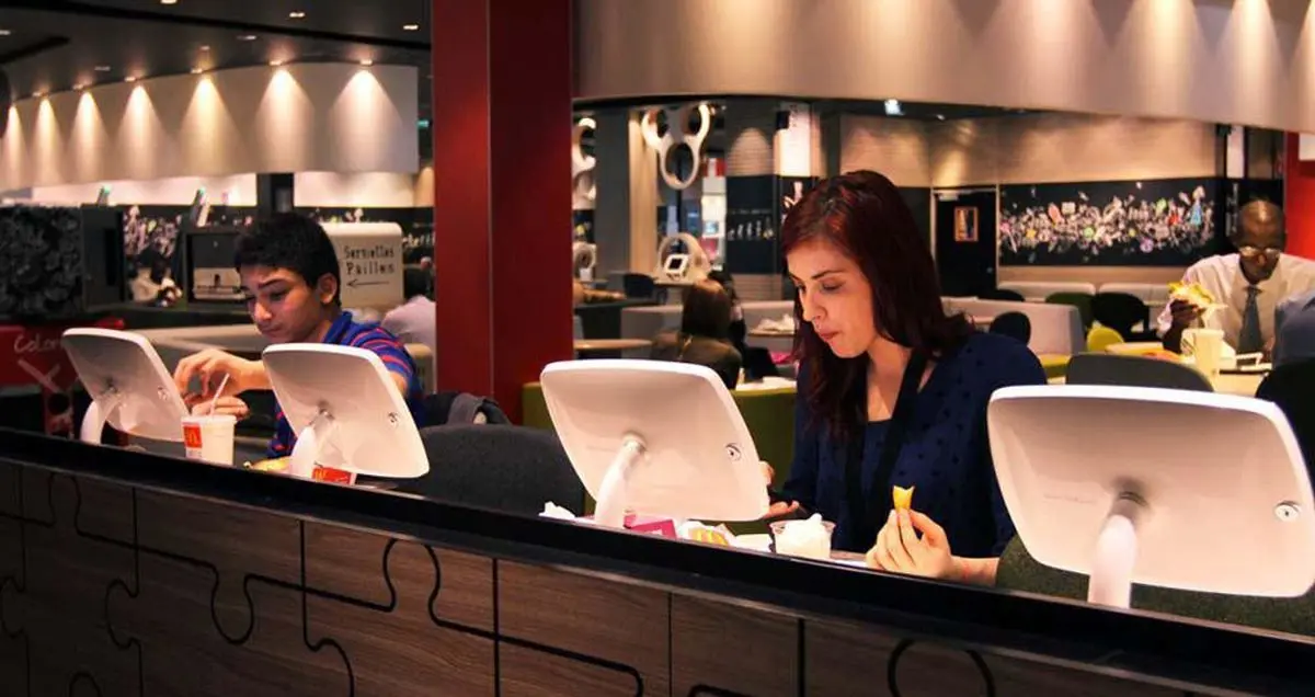 استفاده رایگان از تبلت‌های سامسونگ در رستوران‌های مک‌دونالد!