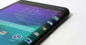 امکان تجهیز گلکسی نوت ۶ سامسونگ به نمایشگری با دو لبه خمیده