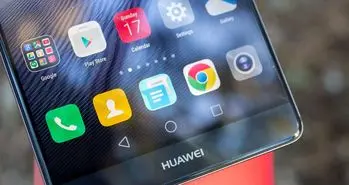 مدیر عامل هوآوی: محصولات بعدی ما به نمایشگرهای QHD مجهز می‌شوند