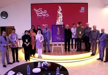 جایزه جانا به دل مردم و تجربه میدانی اهدا می شود