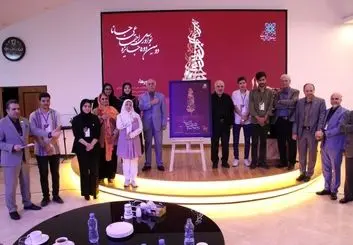 جایزه جانا به دل مردم و تجربه میدانی اهدا می شود