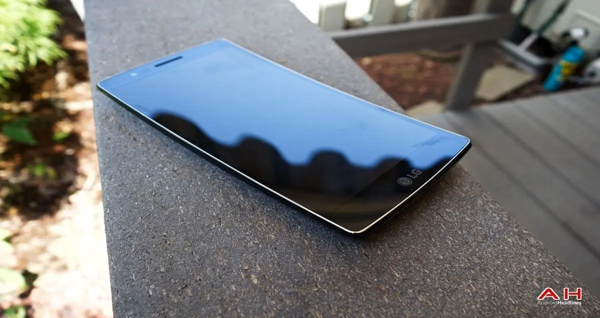 انتشار شایعاتی مبنی بر رونمایی از گوشی ال‌جی G Flex 3 در نمایشگاه IFA آلمان