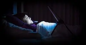 تغییر سوخت و ساز بدن با نور صفحه نمایش موبایل و لپتاپ