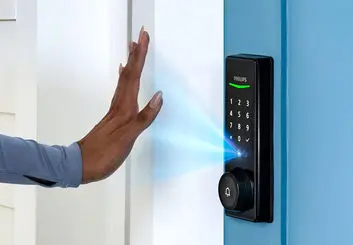 قفل هوشمند فیلیپس با اسکن کف دست باز می‌شود
