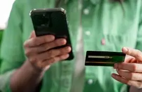 قابلیت NFC  با استفاده از موبایل فراهم شد