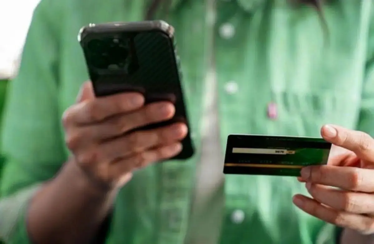 قابلیت NFC  با استفاده از موبایل فراهم شد