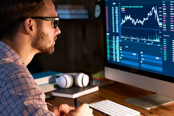 درآمد تریدرهای ایرانی از دروغ تا واقعیت!