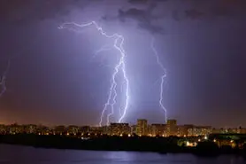 صاعقه ها؛ بازی طبیعت با نور و صدا