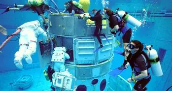 ساخت عظیم ترین تلسکوپ جهان در کف دریا