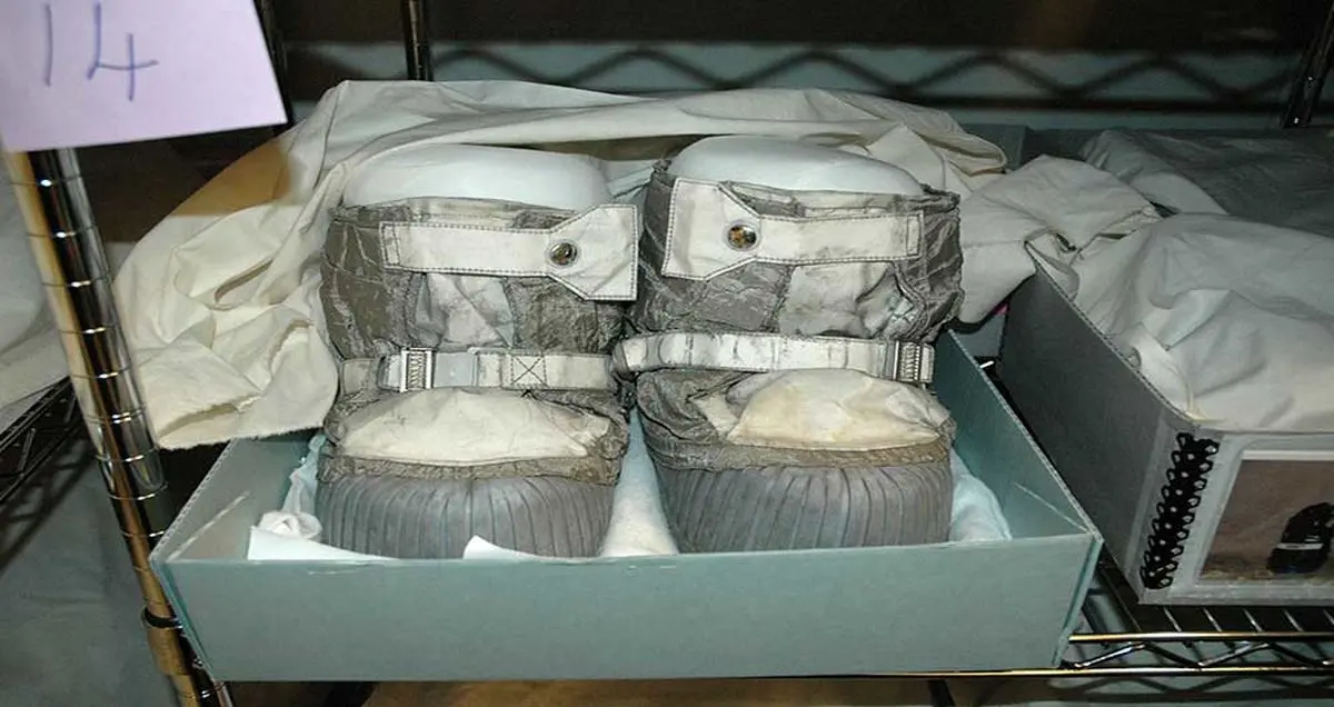 ساخت کفشی که وجود مانع را هشدار می دهد