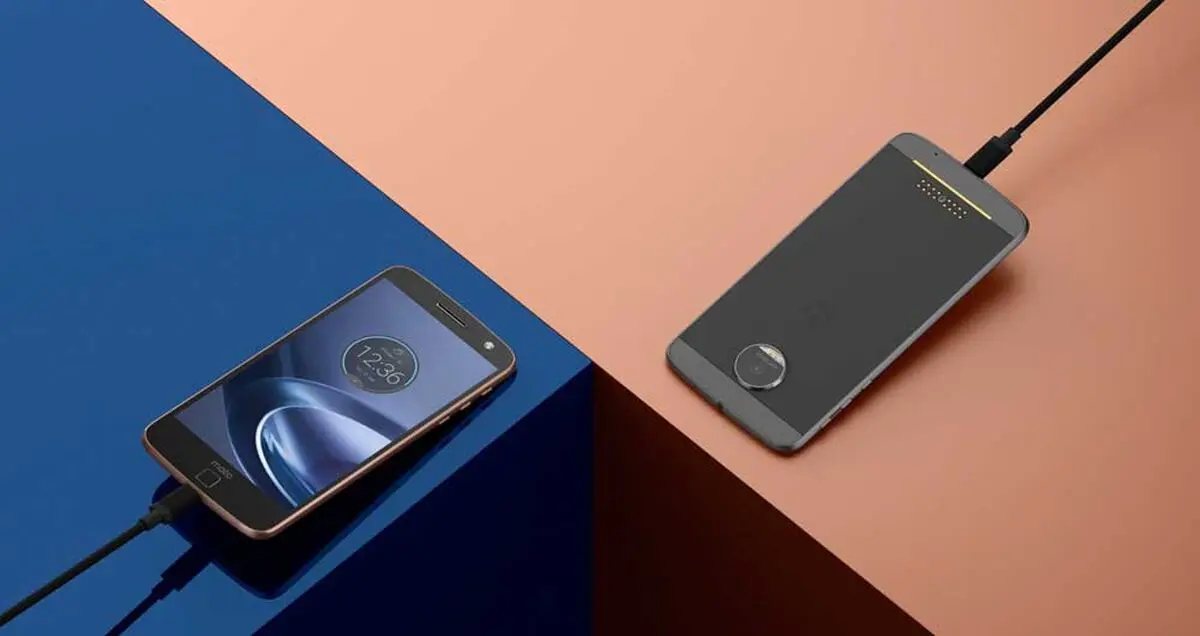 مقایسه Moto Z Force Deroid موتورولا و Galaxy S7 edge سامسونگ