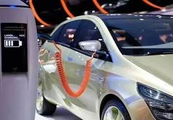 فروش اولین خودروهای برقی آغاز شد