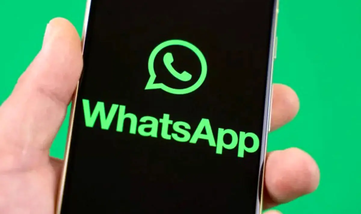 واتس‌اپ یک قدم به‌ عرضه چت‌بات هوش مصنوعی نزدیک‌تر شد
