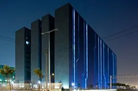 ظرفیت بزرگ‌ترین دیتاسنتر جهان دو برابر شد