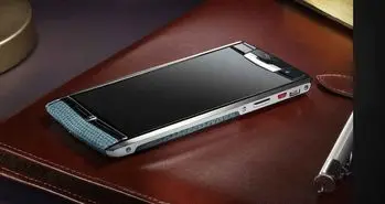 چرا گوشی های شیک vertu نماد جدید افراد ثروتمند شدند؟