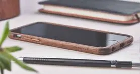 عرضه قاب چوبی زیبا برای آیفون ۷