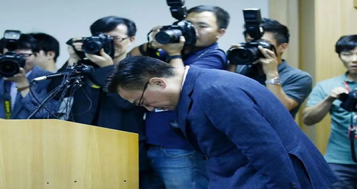 هوآوی از آب گل‌آلود ماهی گرفت