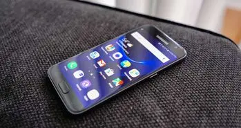 مقایسه همه جانبه آیفون ۷ با سامسونگ گلکسی S7