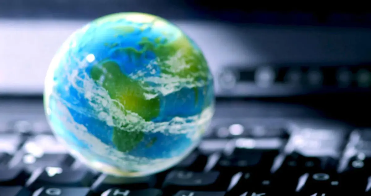 لزوم اجرای قانون مالکیت معنوی