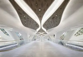 عربستان طولانی‌ترین خط متروی بدون راننده جهان را راه‌اندازی کرد