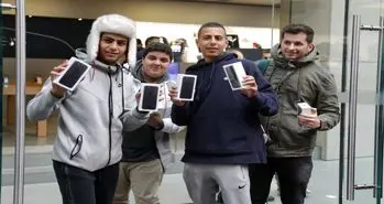 مردم در خرید آیفون ۷ عجله نکنند