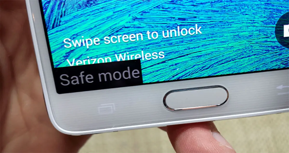 چگونه گوشی اندروید را در فضای Safe mode اجرا کنیم؟