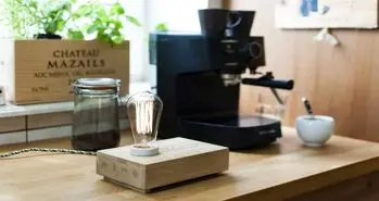 شارژ گوشی به وسیله چراغ خواب