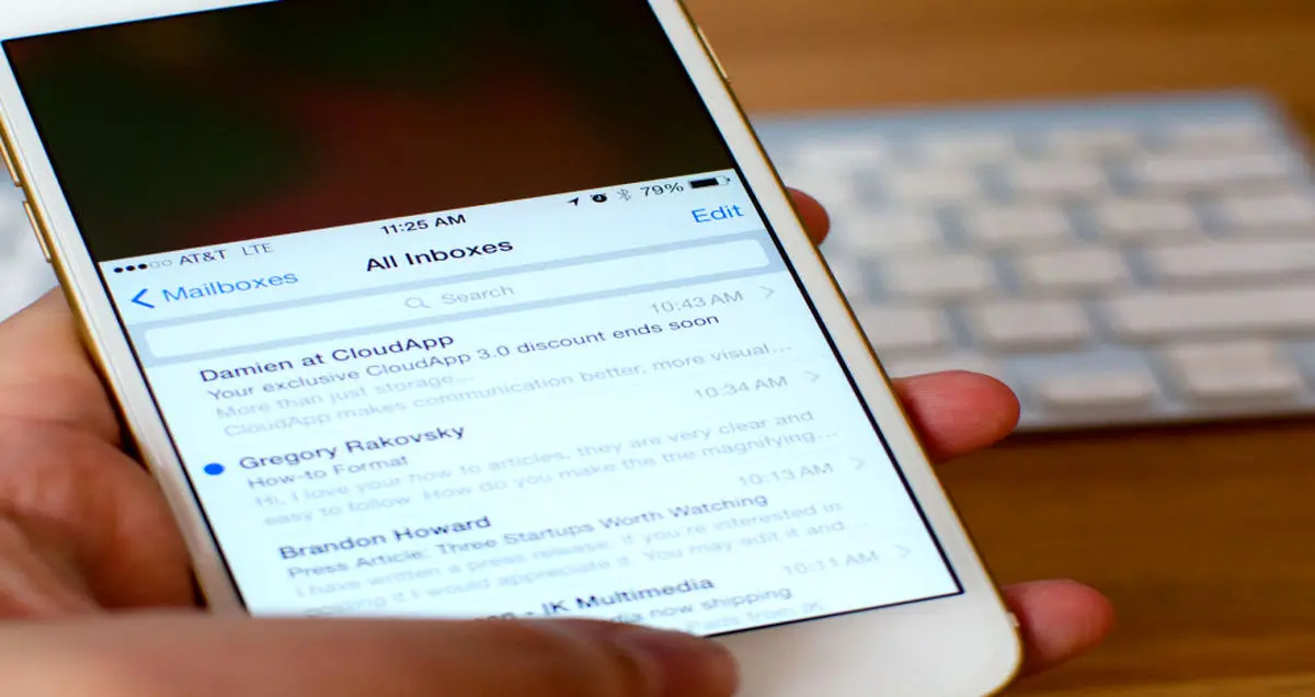 چگونه قابلیت Reachability آیفون را در اندروید ایجاد کنیم؟