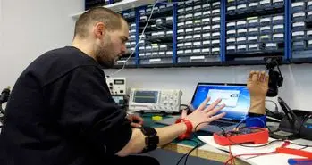 تبدیل دست به ماوس کامپیوتر