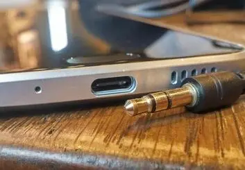 پورت USB نوع C در آینده جایگزین جک هدفون خواهد شد