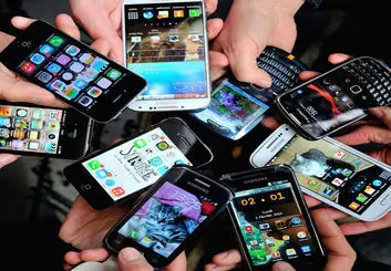 تکذیب خبر جمع‌آوری موبایل‌های بدون برگ سبز