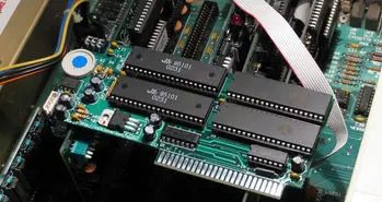 میان افزار چیست؟